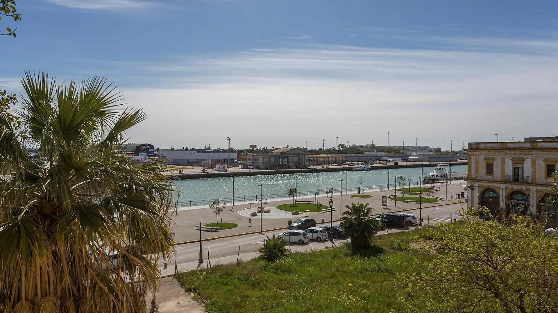 Azvalia Aramburu Apartment El Puerto de Santa Maria