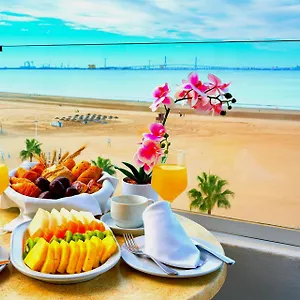4* Szálloda Puerto Bahia &